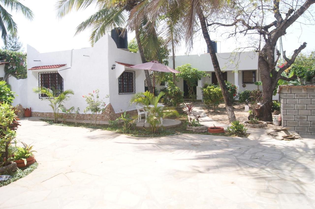 Luciano & Grace Apartments Watamu Εξωτερικό φωτογραφία