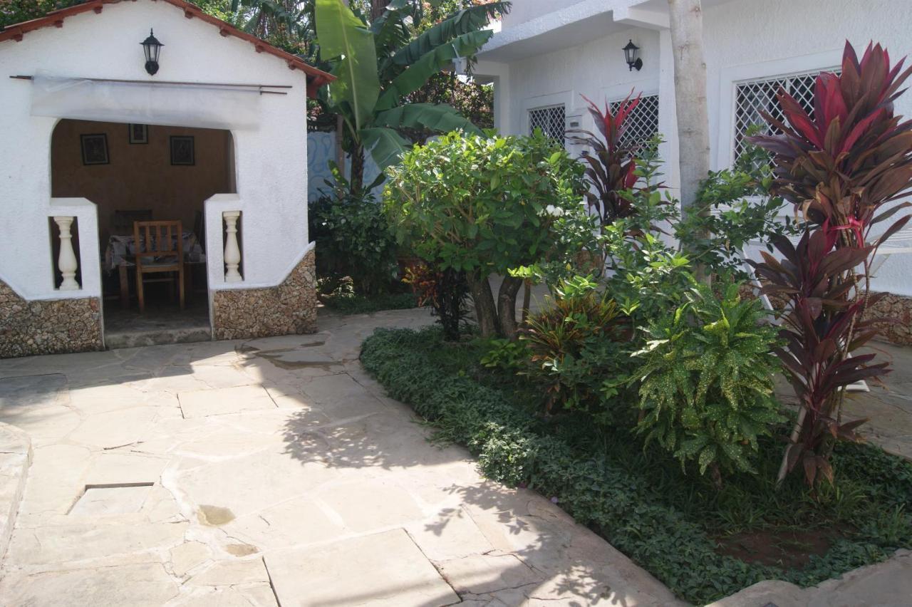 Luciano & Grace Apartments Watamu Εξωτερικό φωτογραφία